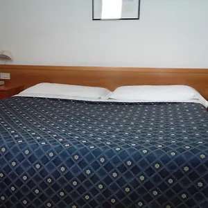 Niki Hotel