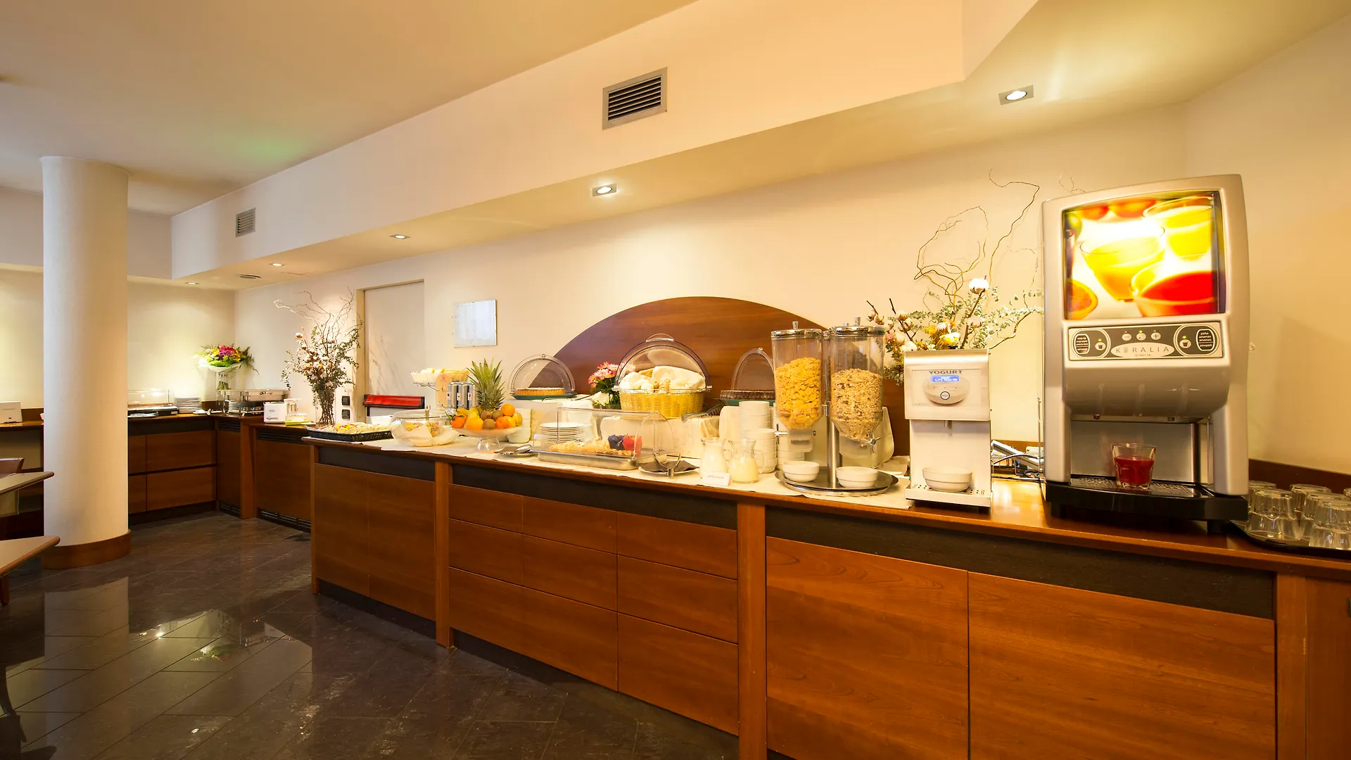 Bb Hotels Smarthotel Re Milano Nord Sesto San Giovanni 4*,  İtalya