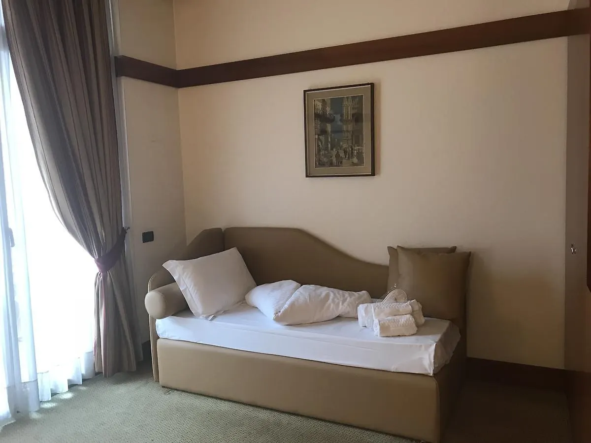Bb Hotels Smarthotel Re Milano Nord Sesto San Giovanni
